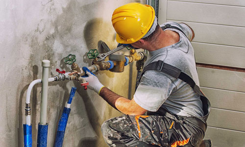 professional-plumber